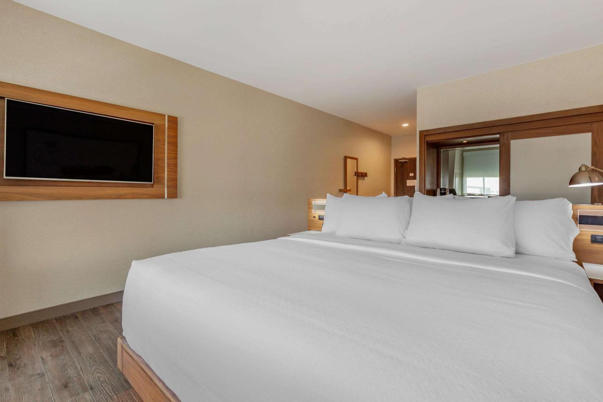 Cambria Hotel Richardson - Dallas Экстерьер фото